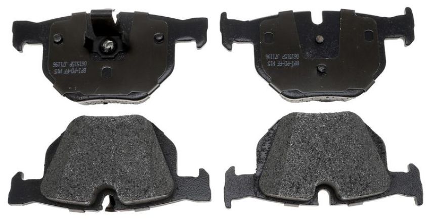 Raybestos MGD1042M Raybestos R-Line Metallic Brake Pad Set