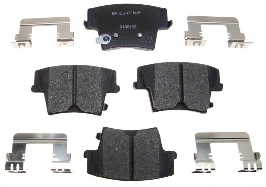 Raybestos MGD1057ACH Raybestos R-Line Ceramic Brake Pad Set