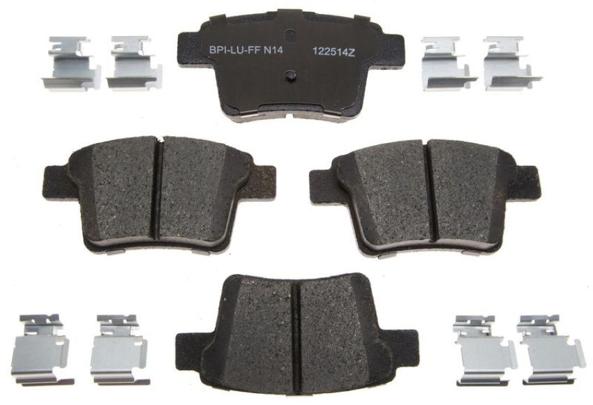 Raybestos MGD1071CH Raybestos R-Line Ceramic Brake Pad Set