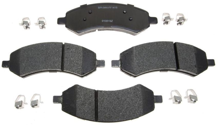 Raybestos MGD1084MH Raybestos R-Line Metallic Brake Pad Set