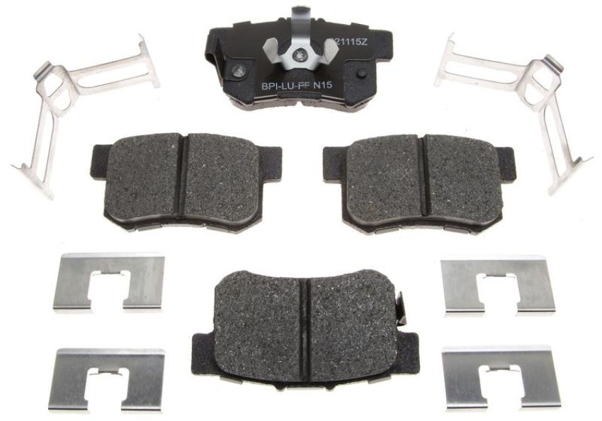 Raybestos MGD1086CH Raybestos R-Line Ceramic Brake Pad Set