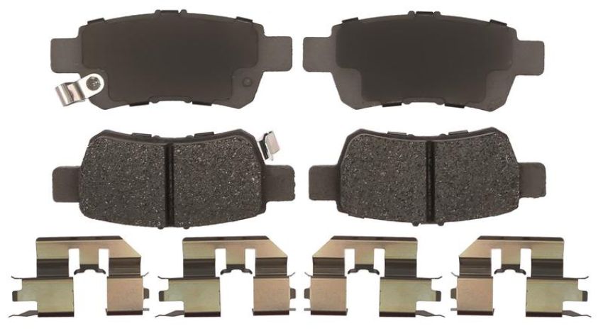 Raybestos MGD1088CH Raybestos R-Line Ceramic Brake Pad Set