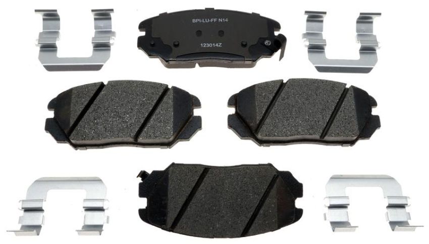 Raybestos MGD1125CH Raybestos R-Line Ceramic Brake Pad Set