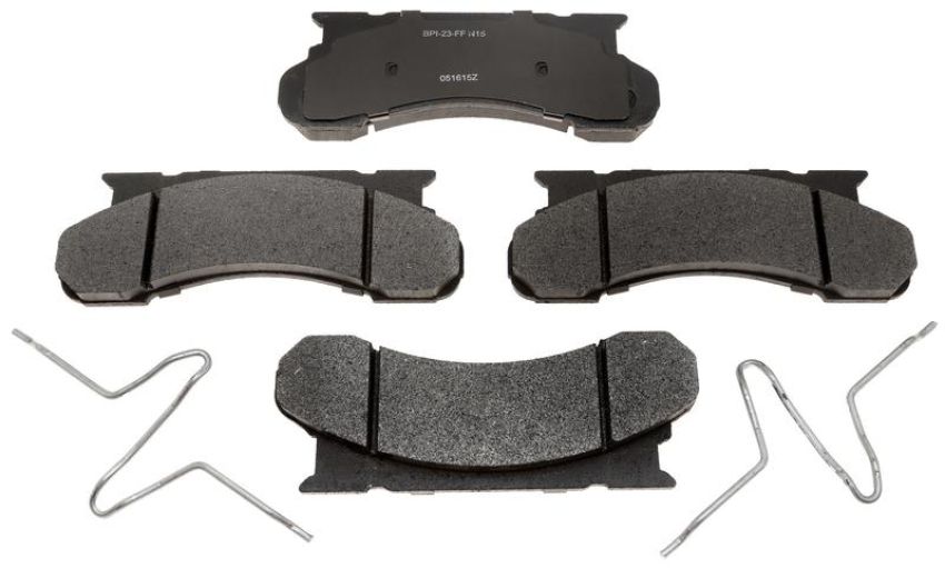 Raybestos MGD120MH Raybestos R-Line Metallic Brake Pad Set