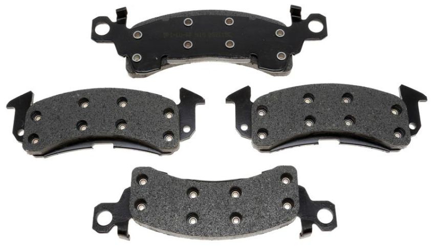 Raybestos MGD122C Raybestos R-Line Ceramic Brake Pad Set