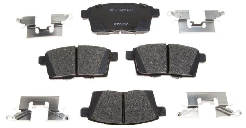 Raybestos MGD1259CH Raybestos R-Line Ceramic Brake Pad Set