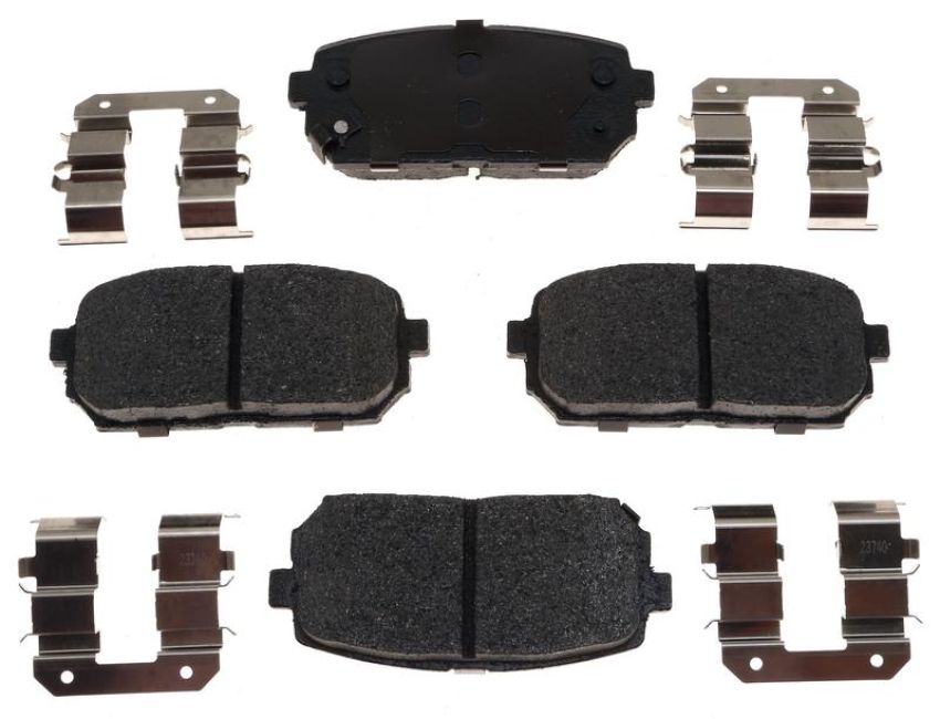 Raybestos MGD1296CH Raybestos R-Line Ceramic Brake Pad Set
