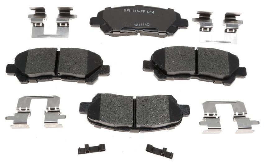 Raybestos MGD1325CH Raybestos R-Line Ceramic Brake Pad Set