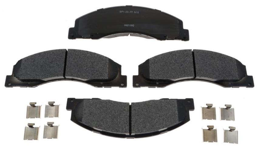 Raybestos MGD1328MH Raybestos R-Line Metallic Brake Pad Set