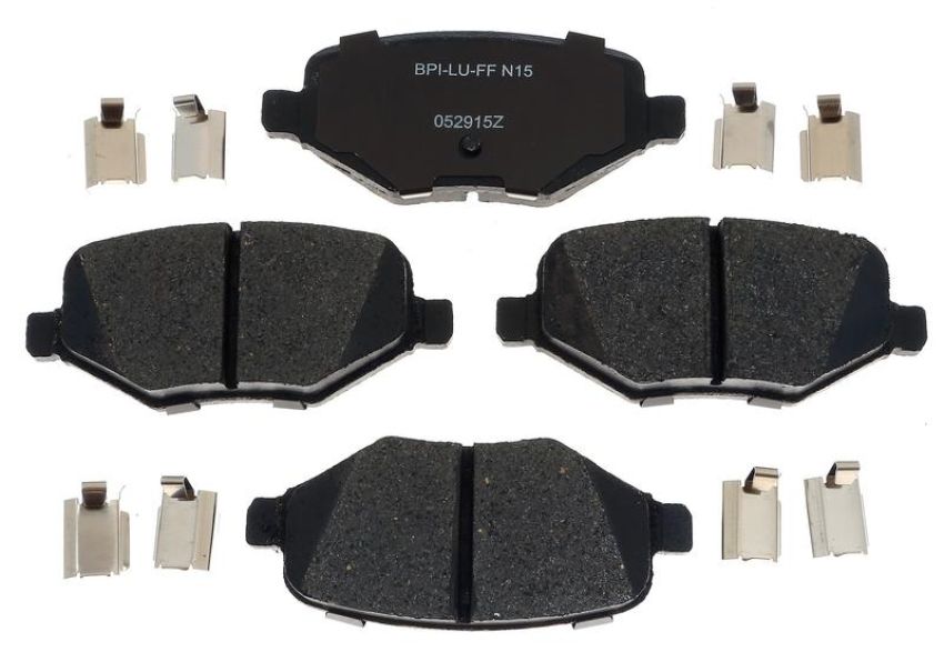 Raybestos MGD1377CH Raybestos R-Line Ceramic Brake Pad Set