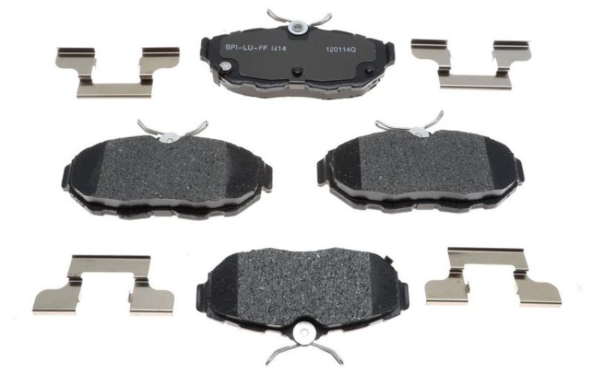 Raybestos MGD1465CH Raybestos R-Line Ceramic Brake Pad Set