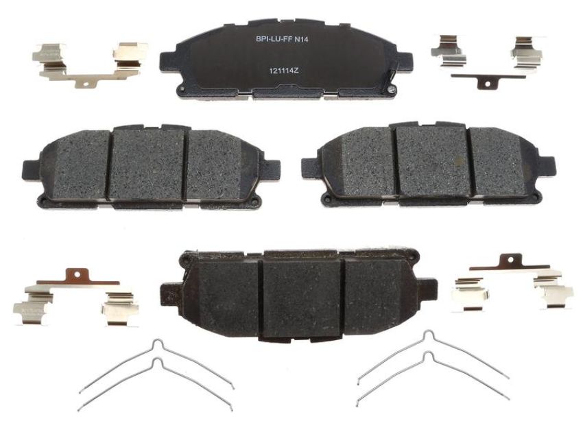 Raybestos MGD1552CH Raybestos R-Line Ceramic Brake Pad Set