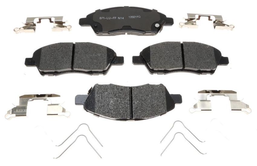Raybestos MGD1592CH Raybestos R-Line Ceramic Brake Pad Set