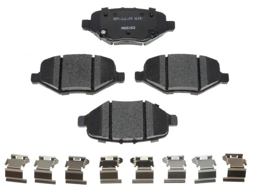Raybestos MGD1612CH Raybestos R-Line Ceramic Brake Pad Set
