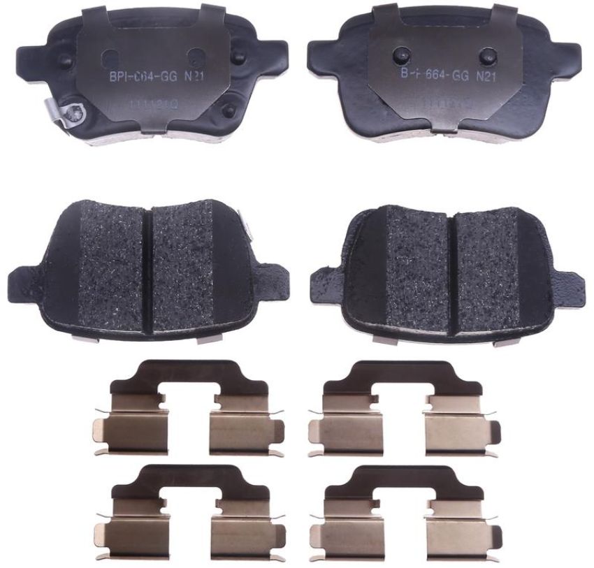 Raybestos MGD1722CH Raybestos R-Line Ceramic Brake Pad Set