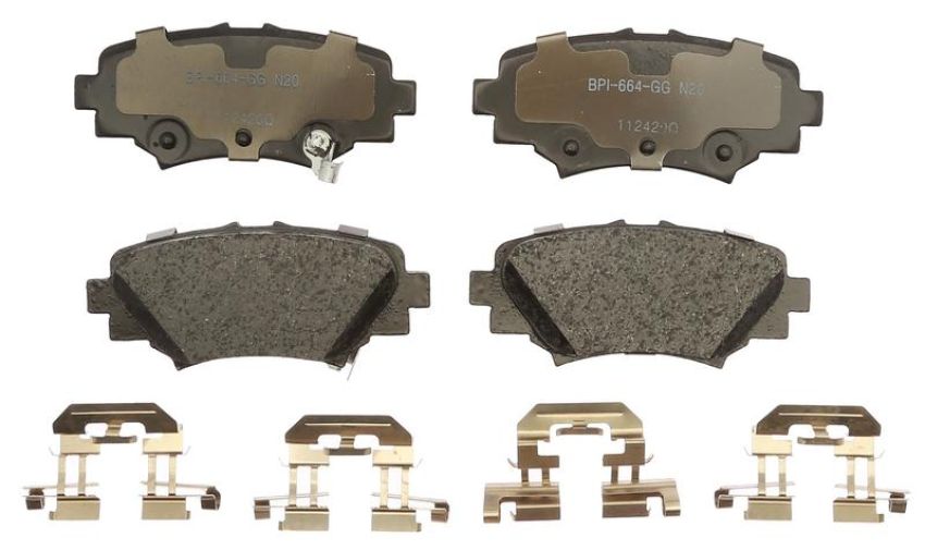 Raybestos MGD1729CH Raybestos R-Line Ceramic Brake Pad Set