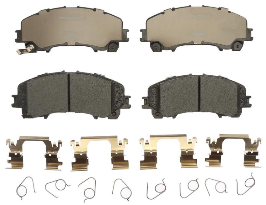 Raybestos MGD1736CH Raybestos R-Line Ceramic Brake Pad Set