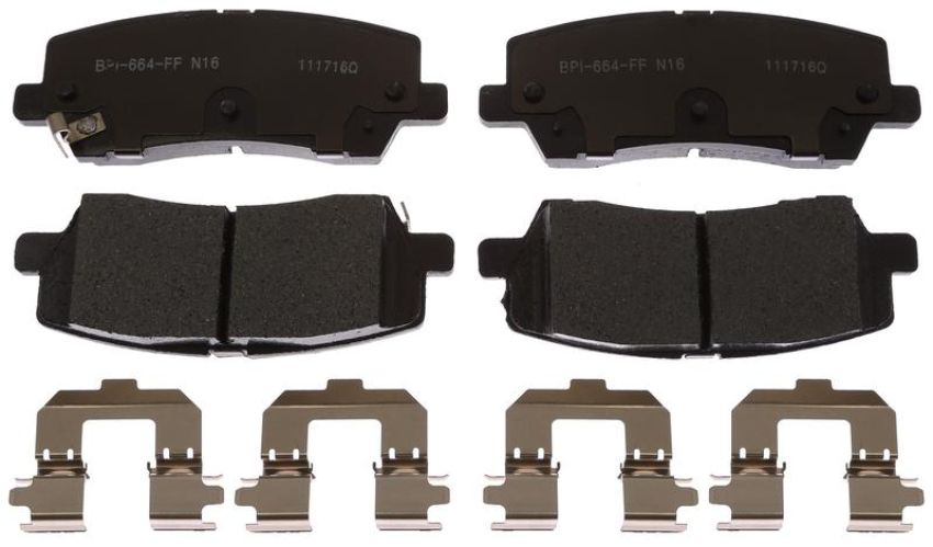 Raybestos MGD1793CH Raybestos R-Line Ceramic Brake Pad Set
