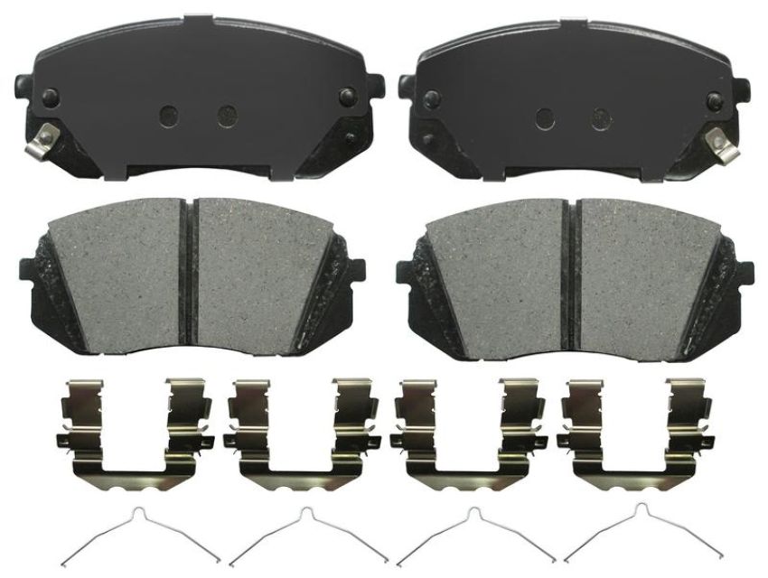Raybestos MGD1826CH Raybestos R-Line Ceramic Brake Pad Set