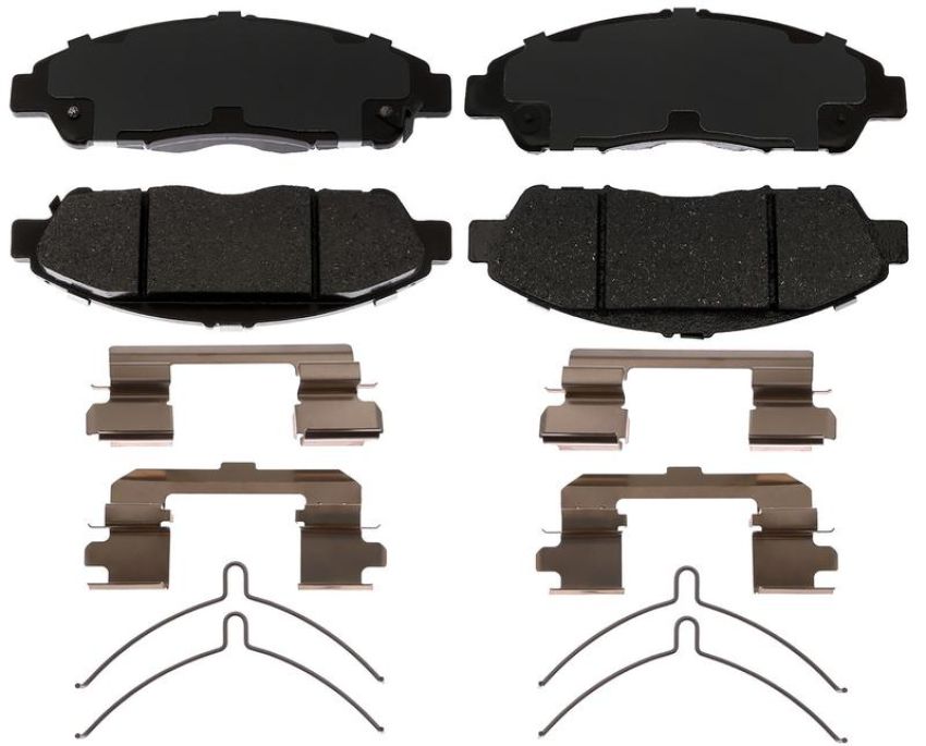 Raybestos MGD1896CH Raybestos R-Line Ceramic Brake Pad Set