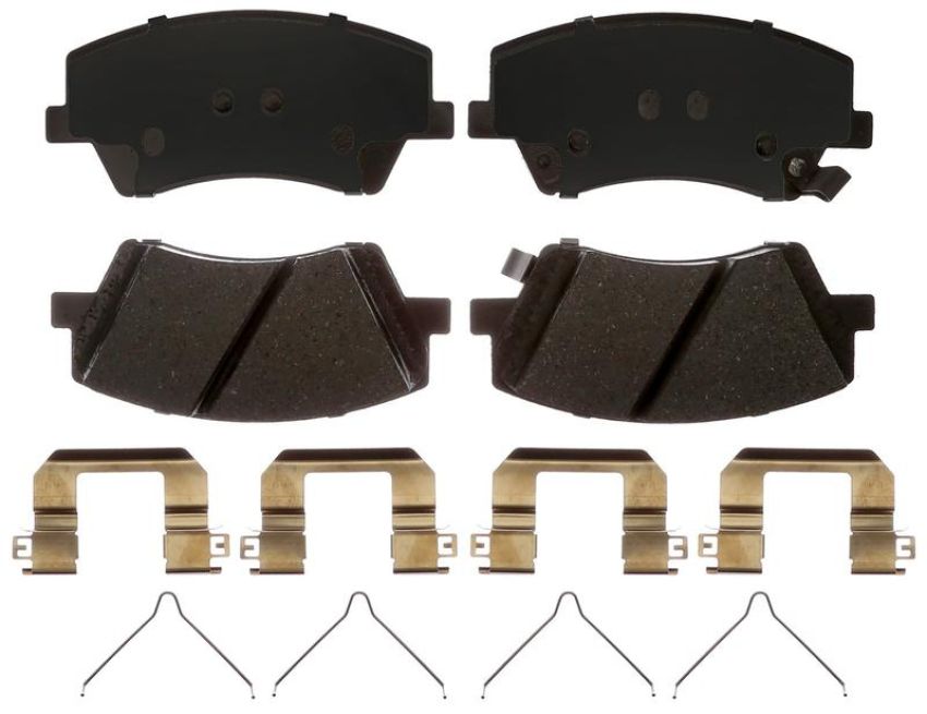 Raybestos MGD1912CH Raybestos R-Line Ceramic Brake Pad Set