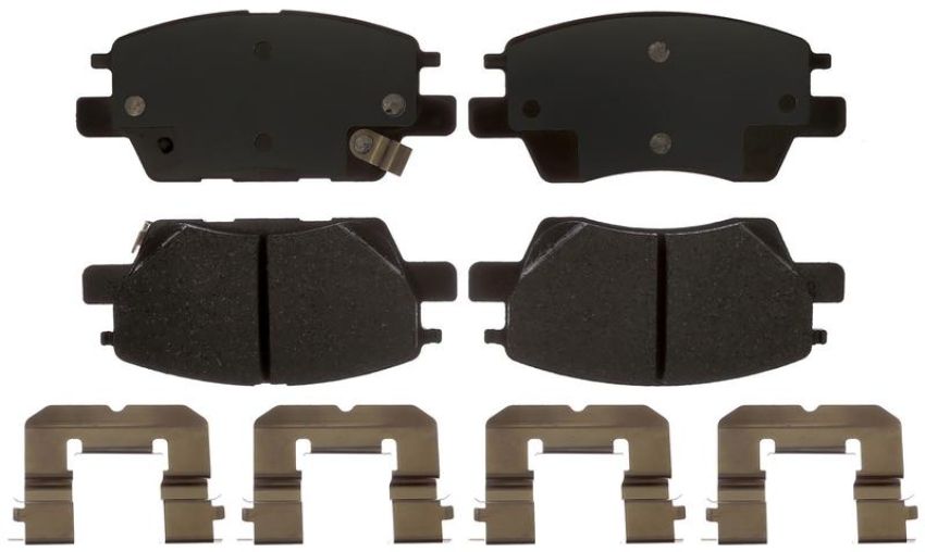 Raybestos MGD1915CH Raybestos R-Line Ceramic Brake Pad Set