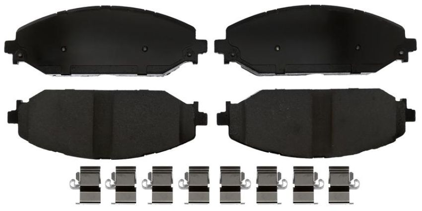 Raybestos MGD2179CH Raybestos R-Line Ceramic Brake Pad Set