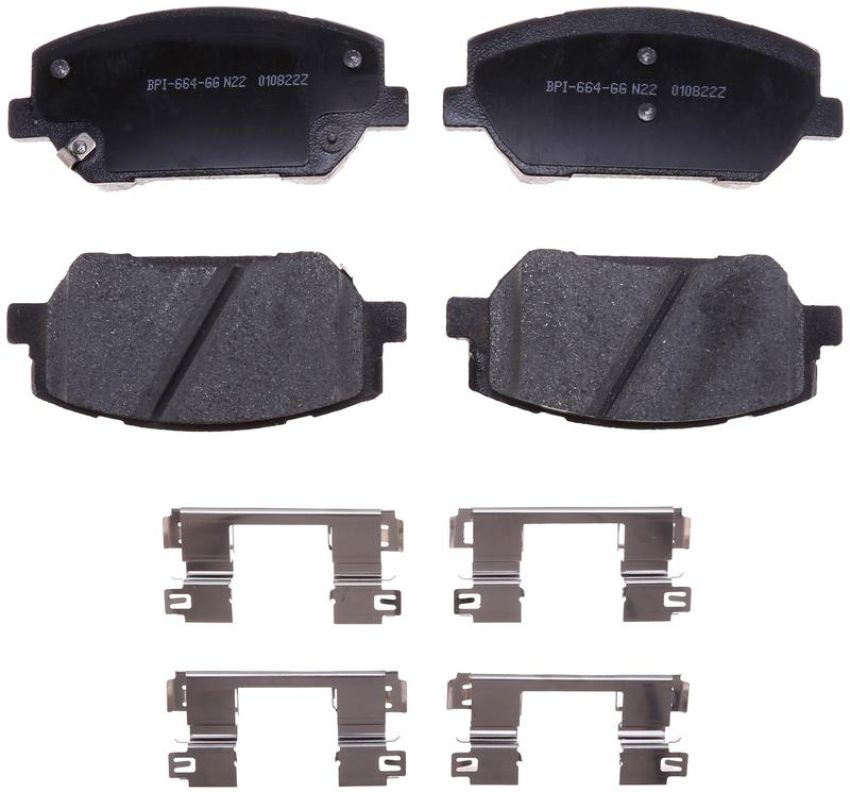 Raybestos MGD2198CH Raybestos R-Line Ceramic Brake Pad Set