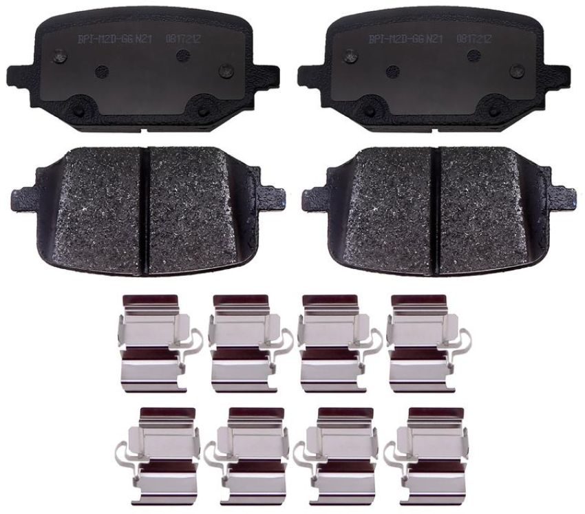 Raybestos MGD2232CH Raybestos R-Line Ceramic Brake Pad Set