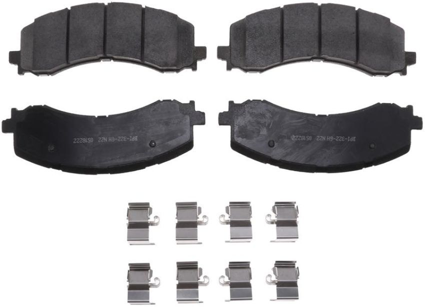 Raybestos MGD2382CH Raybestos R-Line Ceramic Brake Pad Set