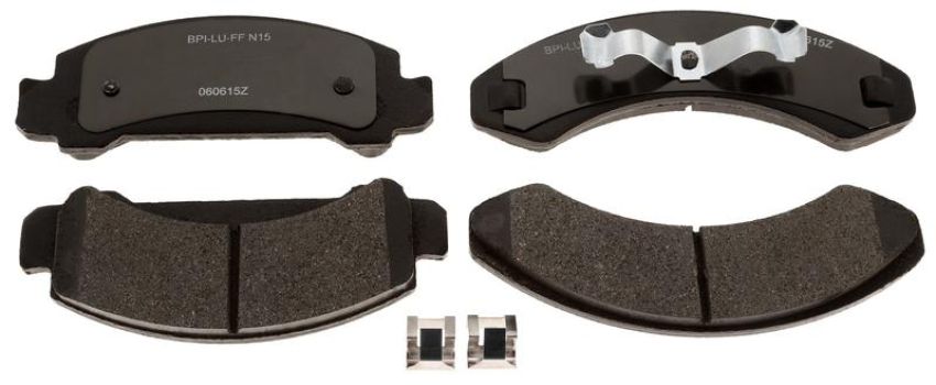 Raybestos MGD249CH Raybestos R-Line Ceramic Brake Pad Set