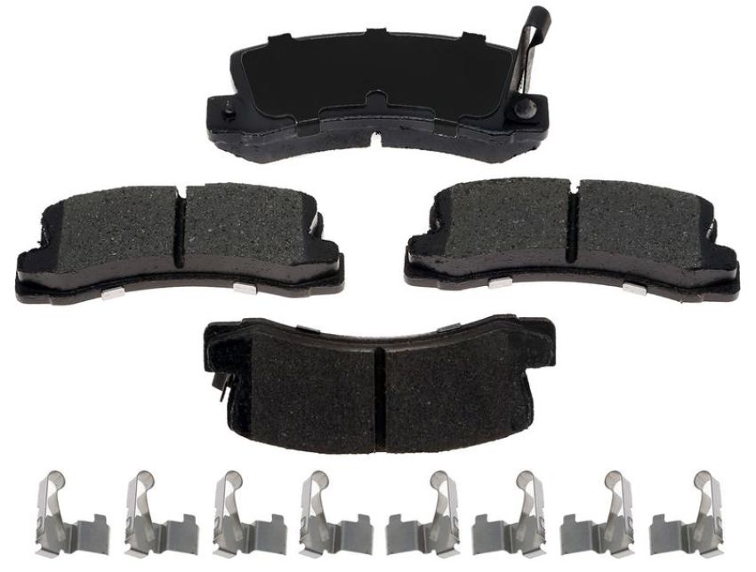Raybestos MGD325CH Raybestos R-Line Ceramic Brake Pad Set