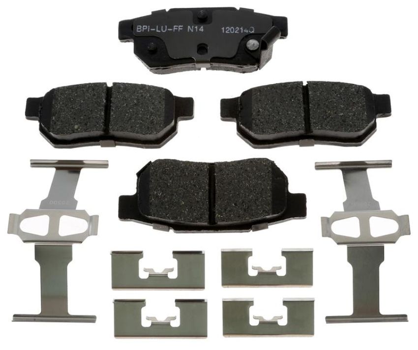 Raybestos MGD374CH Raybestos R-Line Ceramic Brake Pad Set