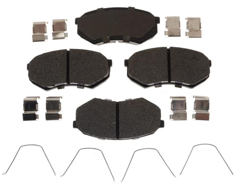 Raybestos MGD389CH Raybestos R-Line Ceramic Brake Pad Set