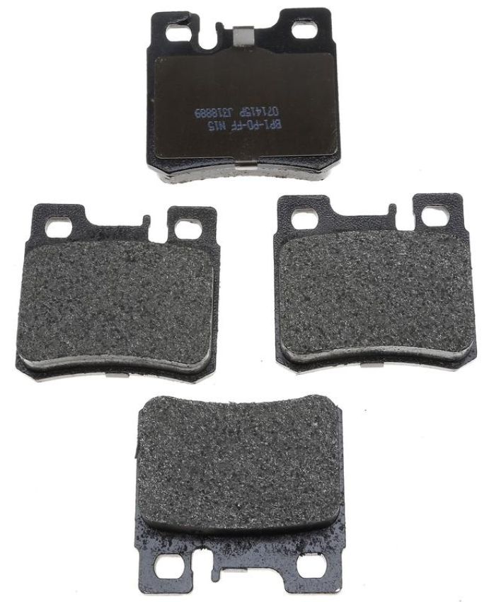 Raybestos MGD427M Raybestos R-Line Metallic Brake Pad Set