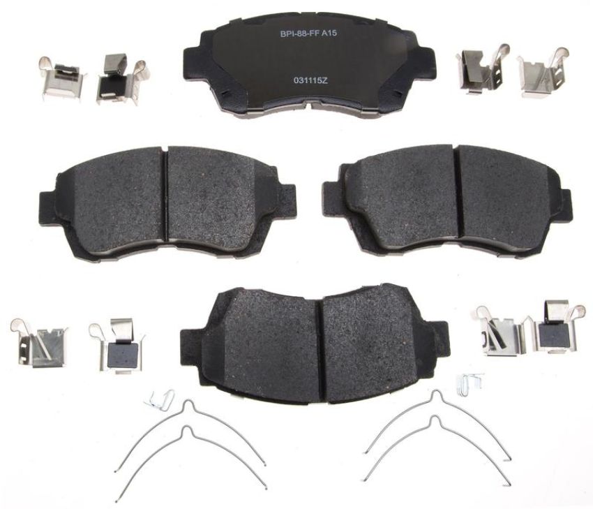 Raybestos MGD476CH Raybestos R-Line Ceramic Brake Pad Set