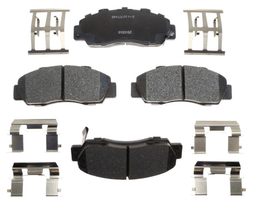Raybestos MGD503CH Raybestos R-Line Ceramic Brake Pad Set