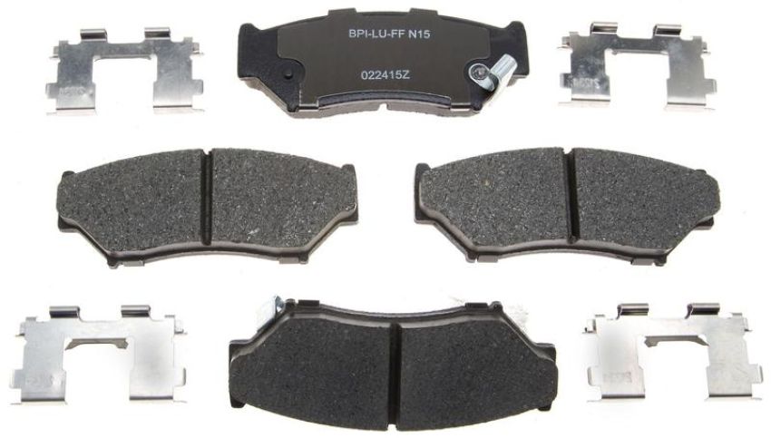 Raybestos MGD556CH Raybestos R-Line Ceramic Brake Pad Set