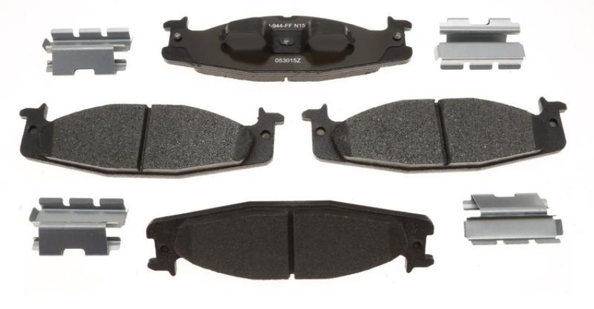 Raybestos MGD632MH Raybestos R-Line Metallic Brake Pad Set