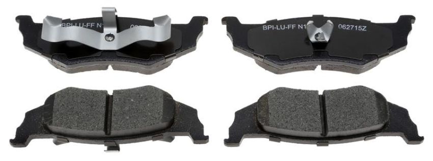 Raybestos MGD641C Raybestos R-Line Ceramic Brake Pad Set