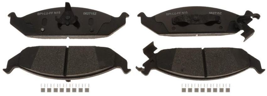 Raybestos MGD650CH Raybestos R-Line Ceramic Brake Pad Set