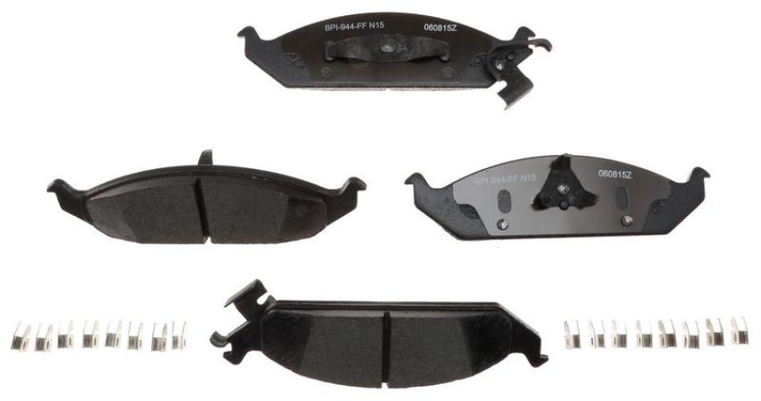 Raybestos MGD650MH Raybestos R-Line Metallic Brake Pad Set