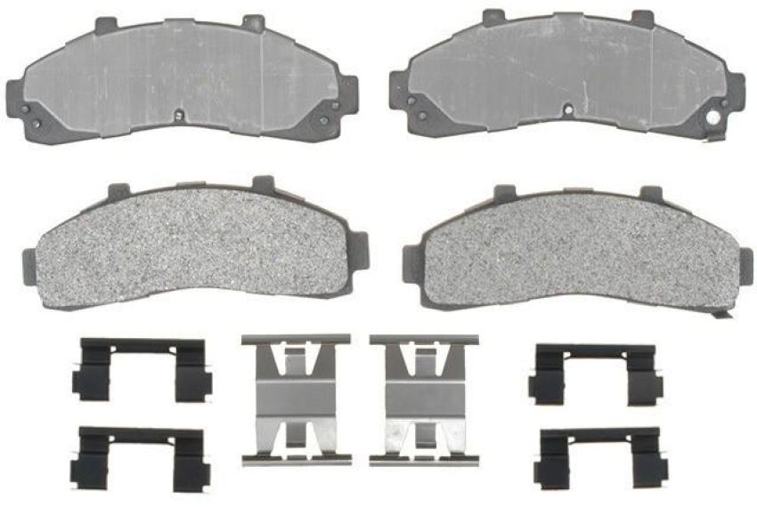 Raybestos MGD652MH Raybestos R-Line Metallic Brake Pad Set