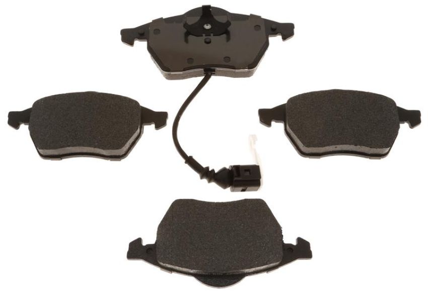 Raybestos MGD687AM Raybestos R-Line Metallic Brake Pad Set
