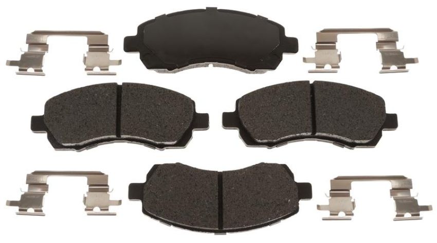 Raybestos MGD722CH Raybestos R-Line Ceramic Brake Pad Set