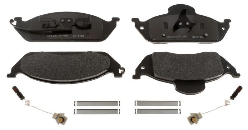 Raybestos MGD760MH Raybestos R-Line Metallic Brake Pad Set
