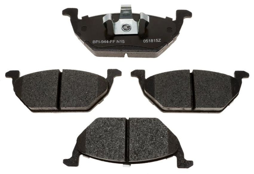 Raybestos MGD768M Raybestos R-Line Metallic Brake Pad Set