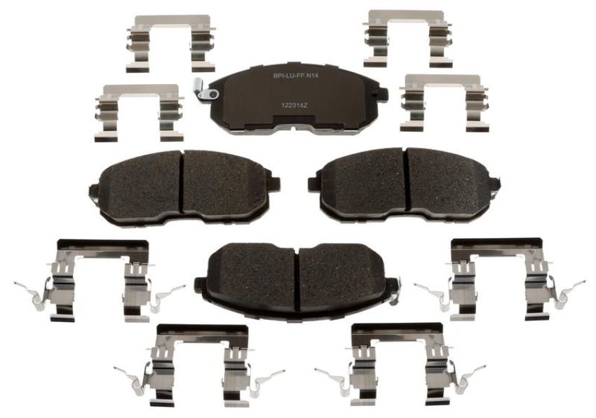 Raybestos MGD815CH Raybestos R-Line Ceramic Brake Pad Set