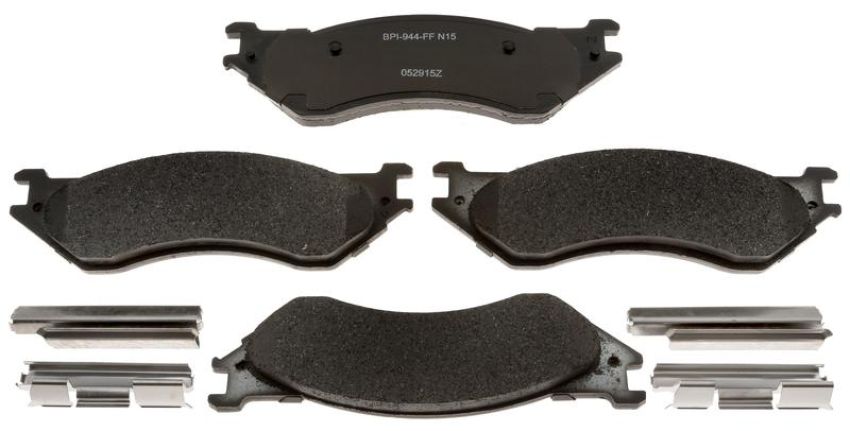 Raybestos MGD842MH Raybestos R-Line Metallic Brake Pad Set