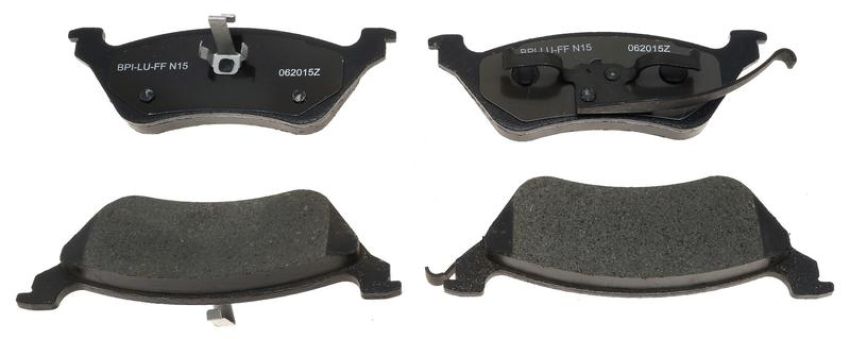 Raybestos MGD858C Raybestos R-Line Ceramic Brake Pad Set